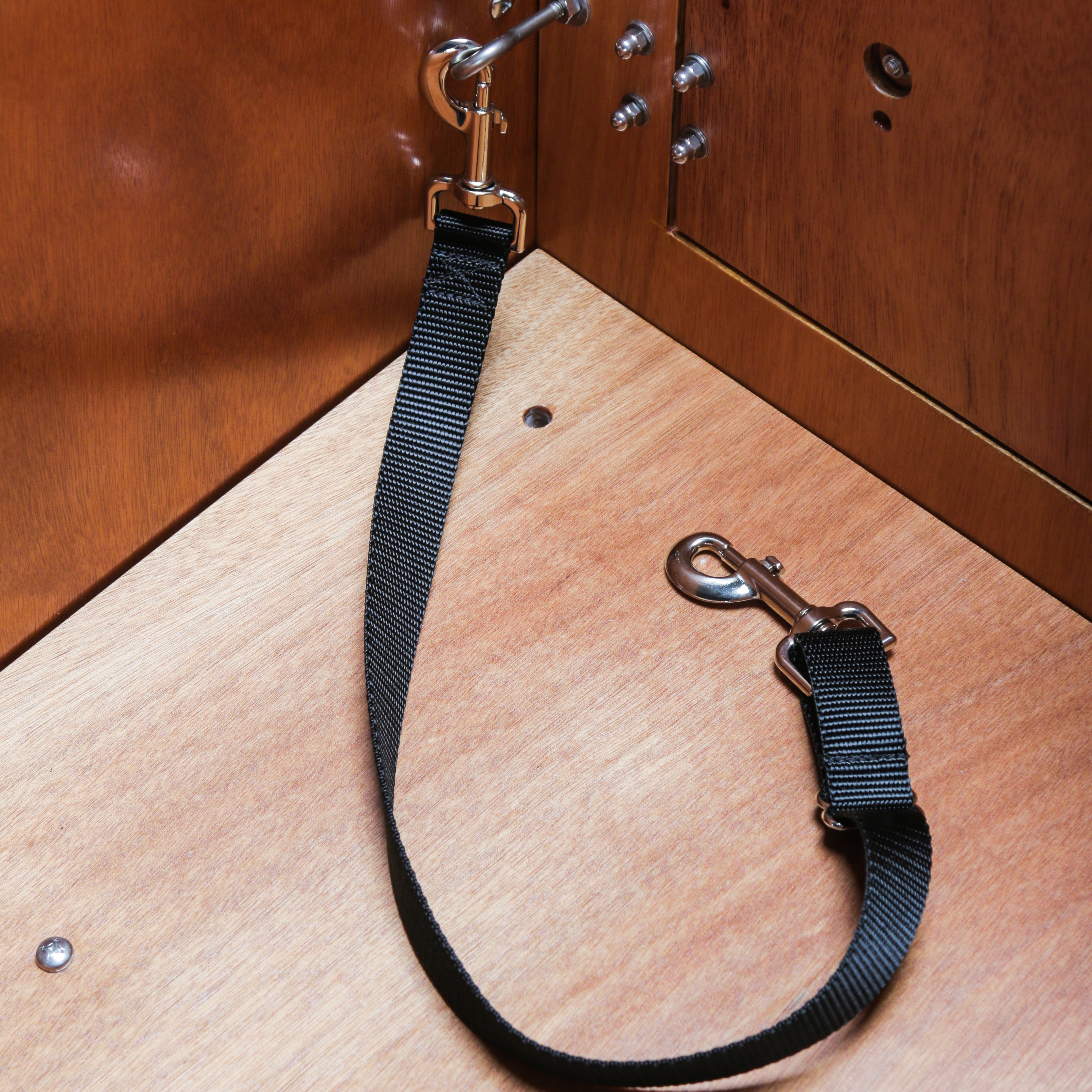 Double-Clip Dog Leash & Eye Bolt