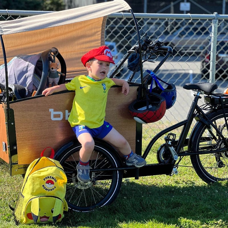 Happy kid with baby sibling in car seat carrier in bunch bike - #color_Honey Woodgrain